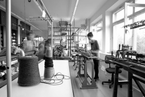 Modeschule Strickwerkstatt der Universität der Künste Berlin