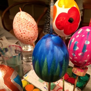 Ostertradition: Eier anmalen