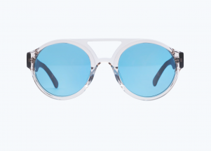 Berliner Brillen. Sonnenbrille mit tranpsarentem Gestell und blauen Gläsern