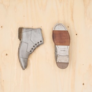Weisse Stiefeletten für Männer. Nachhaltig produziert.
