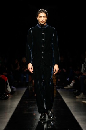 GIORGIO ARMANI Herbst/Winter 19/20 GIORGIO ARMANI Herbst/Winter 19/20 MENS COLLECTION