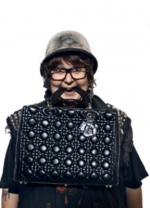 Lady Dior As Seen By
JONAS AKERLUND_©Dior