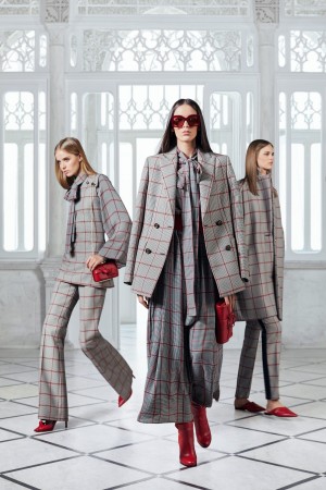 ELIE SAAB PREFALL 21