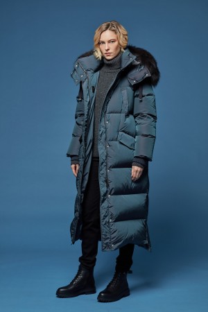 Moore Women H/W 21/22 Moore Women H/W 21/22