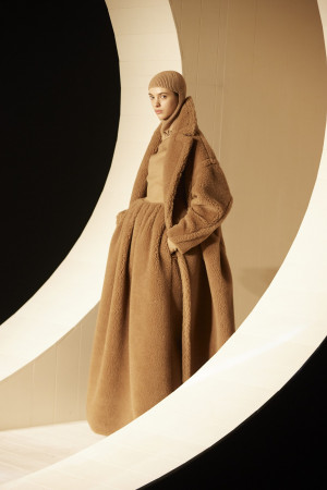 Max Mara Winter2022/23