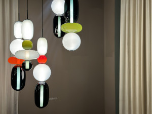 "Leuchtkugeln" Pebbles von BommiFoto: Nikolas Feireiss